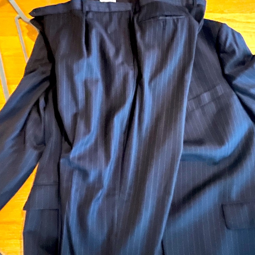 Nordstrom suit. Worn < 10 times